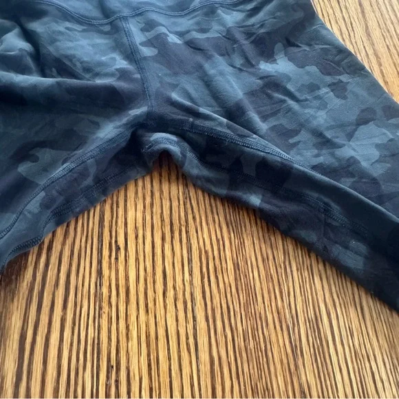 Lululemon Align Green Camo Leggings 29 Inseam High Rise Women's Size 4 EUC - Picture 4 of 8